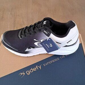Gdefy Women's blackwhite Mighty Walk - Size: Women 8.5